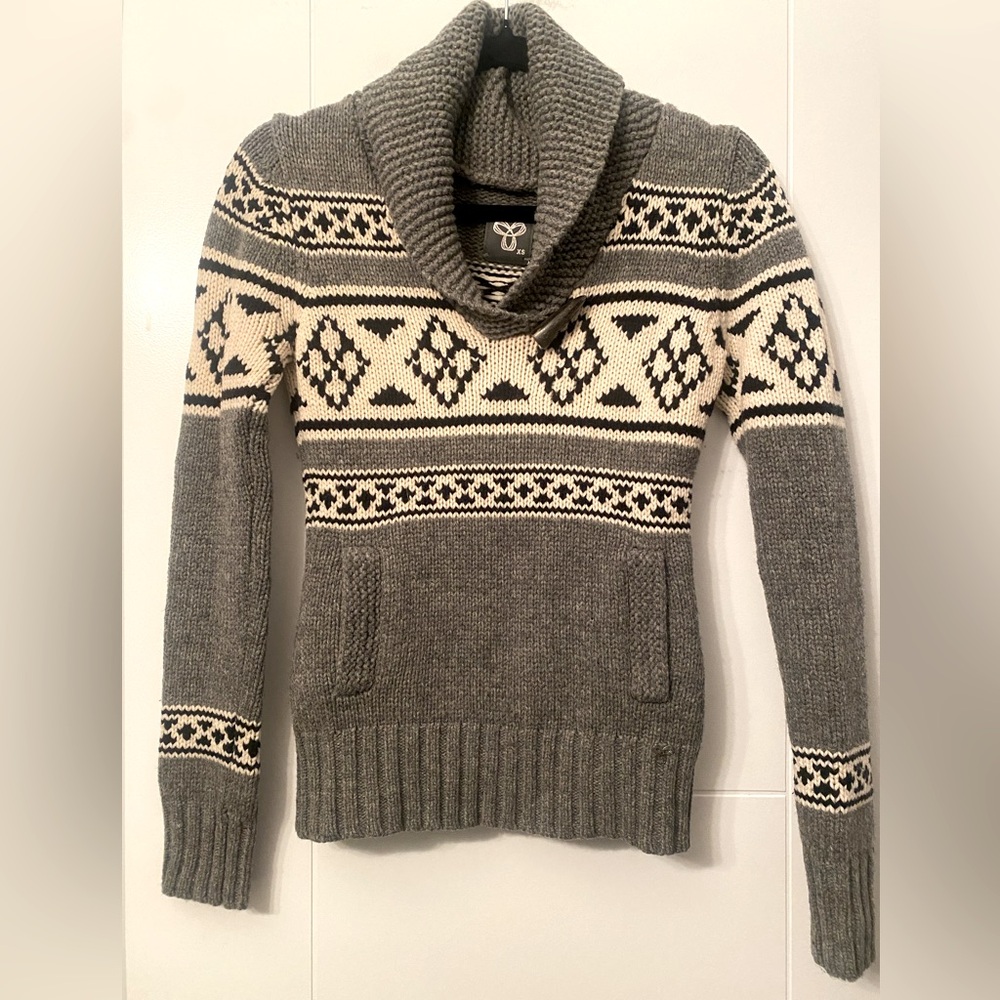 TNA- Vintage Nordic Chunky Knit Slim fit Sweater